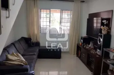 Sobrado em condominio fechado  de 125 m², com 2 dormitórios, 2 vagas de garagem, á venda por r$ 650