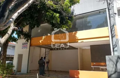 Loja de 240 m² , com 3 banheiros e 4 vagas de garagem, para locação por r$ 12.000,00 -  moema, são