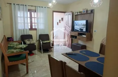Sobrado com quintal à Venda no Jardim Maria Virginia de 75m² com 2 quartos e 1 vaga | Zona Sul de S