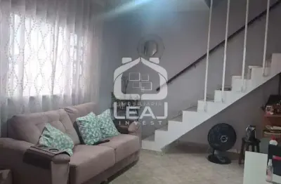 Sobrado à venda de 150m² no Jardim Avenida com 3 quartos e 4 vagas de garagem | Zona Sul de São Pau