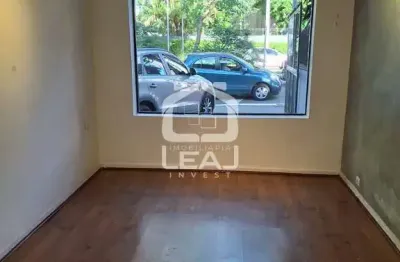 Sobrado comercial ou residencial para locação em Santo Amaro, com 7 salas e 2 vagas de garagem