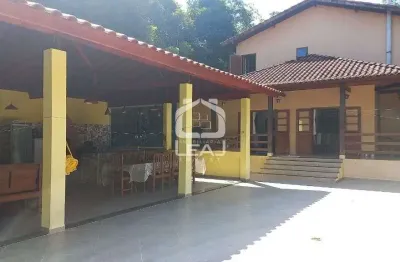 Chácara com piscina, churrasqueira e 3 dormitórios à venda, 450 m² por r$ 1.280.000,00 - ressaca -