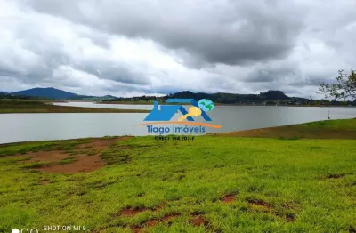 Terreno em condomínio fechado à venda no Centro, Piracaia 