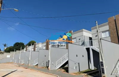 Lindas casas para financiamento bancário dentro de condomínio village