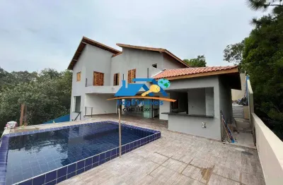 Casa em condomínio com vista para represa em mairiporã