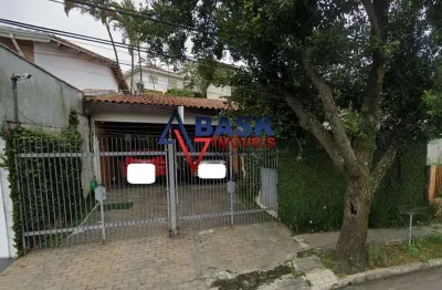 Casa para Venda em São Paulo, ALTO DA LAPA, 3 dormitórios, 1 suíte, 3 banheiros, 4 vagas