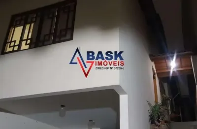 Casa para Venda em São Paulo, Vila Romana, 3 dormitórios, 1 suíte, 3 banheiros, 4 vagas