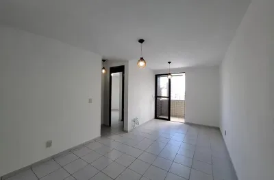 Apartamento com 2 quartos para alugar na Rua Coronel Severino Lucena, Manaíra, João Pessoa