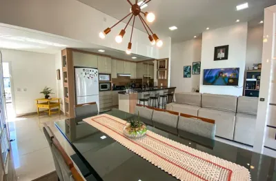 Casa com 4 quartos à venda na Rua Bolívia, 582, Zona Norte, Capão da Canoa