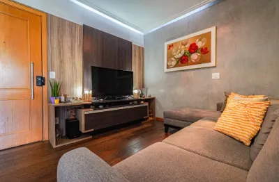 Apartamento a Venda - 123m2 - 4 dormitórios - 1 suíte - Andar Alto. Vista Livre para Mata