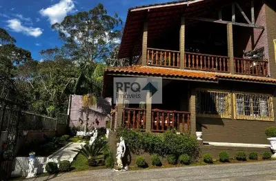 Casa em condomínio, com lazer completo,  à venda no jardim das palmeiras (zona sul)!!