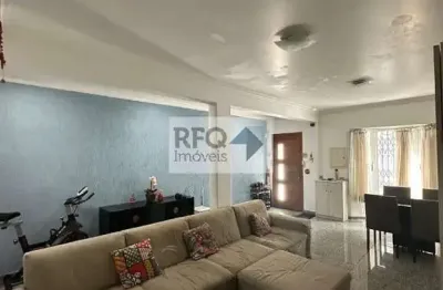Lindo sobrado à venda com 3 dormitorios na regiao do jardim da gloria !!