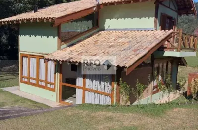 Casa à venda em condomínio fechado na regiao de santo antonio do pinhal!!!