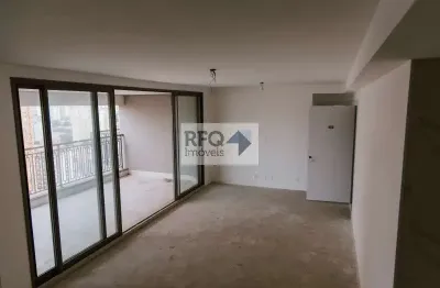 Venha se encantar com este imóvel incrível, pronto para te receber de braços abertos!