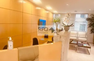 Conjunto comercial de luxo no itaim bibi: 3 salas, 3 banheiros, 3 vagas de garagem e 104m² de área!