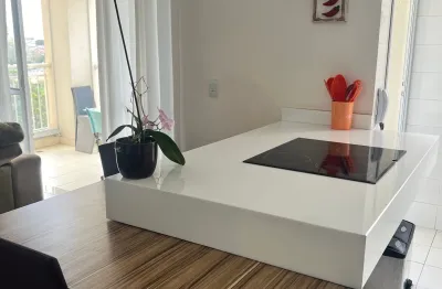 Apartamento amplo, ensolarado, arejado e andar alto, terraço gourmet