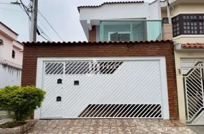 Sobrado à Venda – Nossa Senhora do Carmo | 2 Suítes | 163m² de Área Útil | 2 Vagas