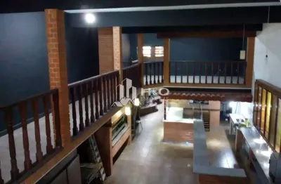 Imóvel comercial à venda com 550 metros em localização privilegiada no bairro do Ipiranga.