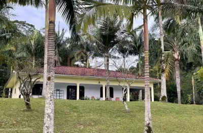 Sítio para Venda em Balneário Piçarras, Nova Descoberta, 3 dormitórios, 1 suíte, 2 banheiros, 2 vagas
