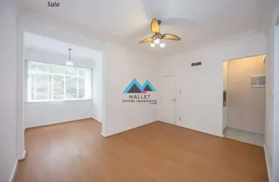 Lindo apartamento de 3 quartos, sendo 1 suíte, 116 m², todo reformado, à venda em Copacabana.
