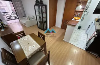 Excelente apartamento de 1 quarto, 51 m², todo reformado, à venda no Condomínio Golden Age Intelligent Flat, no Flamengo.