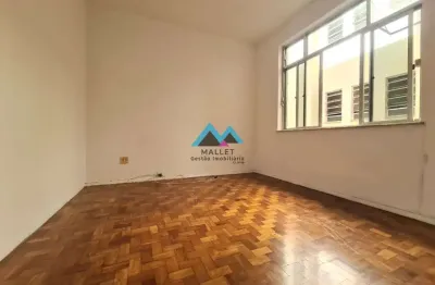 Excelente apartamento com 1 suíte, 35 m², à venda em Botafogo.