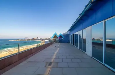 Excelente cobertura linear, com 4 suítes, 338 m², à venda na Avenida Atlântica, em Copacabana.