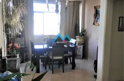 Excelente apartamento de 2 quartos, sendo 1 suíte, 48 m², todo reformado,  à venda no Lins de Vasconcelos.