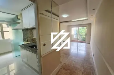 Apartamento com 3 dormitórios à venda, 75 m² por R$ 620.000,00 - Vila Sofia - São Paulo/SP