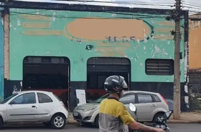 Salão Comercial Urbano no Bairro Vila Elisa, medindo 500 metros quadrados .