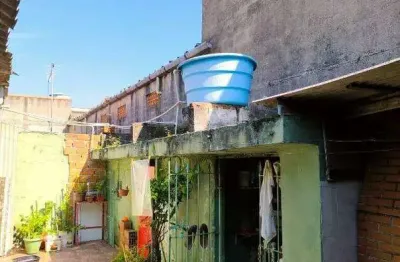 Excelente casa á venda no Bairro Cidade São Mateus, próximo a Avenida Mateo Bei !!!