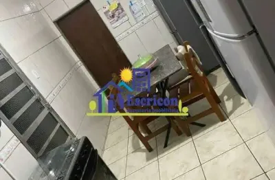 Excelente sobrado á venda no bairro Jardim Nove de Julho, cômodos amplos e bem arejados!