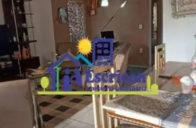 Excelente imóvel situado no bairro Jardim Santa Adélia disponível para venda, cômodos amplos e bem acabados!!