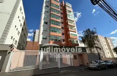 Apartamento com 2 quartos para alugar no Patrimônio, Uberlândia 