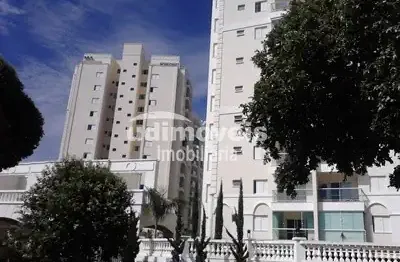 Apartamento com 3 quartos para alugar no Santa Mônica, Uberlândia 