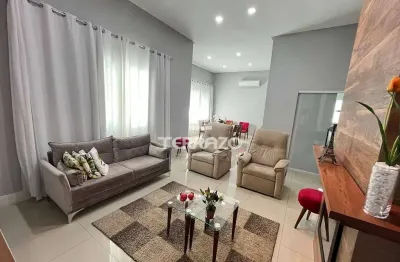 Casa com 2 quartos à venda na Rua José Marques do Nascimento, 30, Jardim Belvedere, Volta Redonda