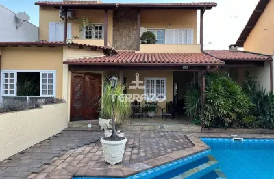 Casa com 4 quartos à venda na Rua Papa Paulo VI, 246, Jardim Amália, Volta Redonda