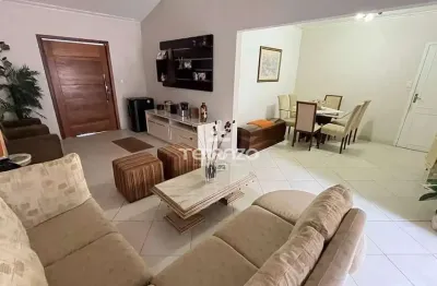 Casa com 3 quartos à venda na Rua Quarenta e Sete, 22, Sessenta, Volta Redonda