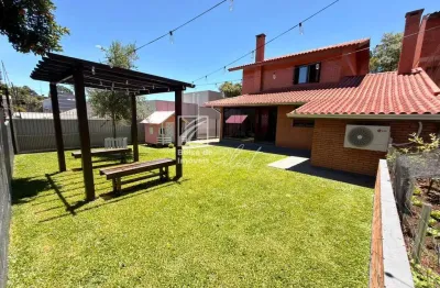 Casa com 3 quartos à venda na Ana Rech, Caxias do Sul 