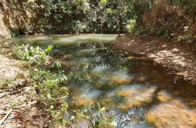 Refúgio Particular: 20.000m² de Natureza Próximo à Serra do Cipó!