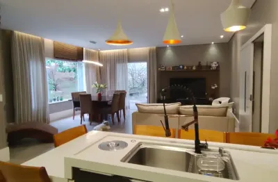 Exclusividade - casa térrea em condomínio fechado em arniqueiras!