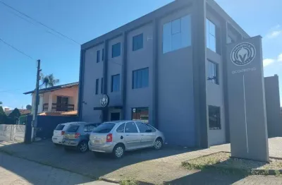 Casa comercial à venda na Rua Valença, 194, Guanabara, Joinville