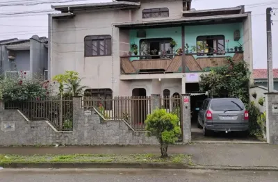 SOBRADO no ULYSSES GUIMARÃES com 4 quartos para VENDA, 200 m²