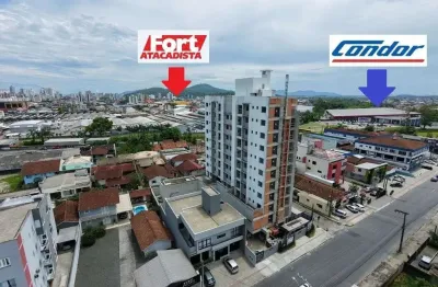 Apartamento com 1 quarto à venda na Rua Monsenhor Gercino, 85, Floresta, Joinville