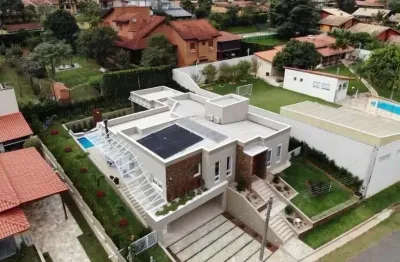 Casa  Alto Padrão no Condomínio Parque das Garças I – Atibaia/SP