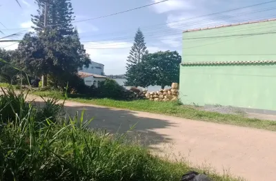 Vende -se terreno  em São Pedro da Aldeia, próximo a lagoa com 393m2