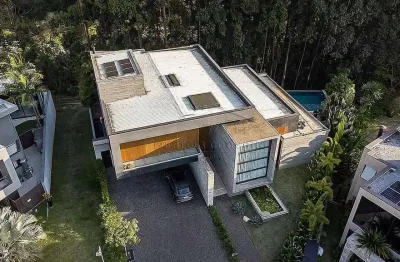 Casa em condomínio fechado com 4 quartos à venda na Rua Toulon, Tamboré, Santana de Parnaíba