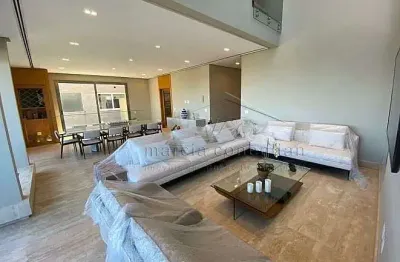 Casa em condomínio fechado com 4 quartos à venda no Centro Comercial Jubran, Barueri 