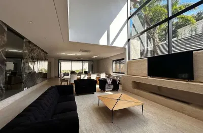 Casa em condomínio fechado com 5 quartos à venda na Alameda Xian, Tamboré, Santana de Parnaíba