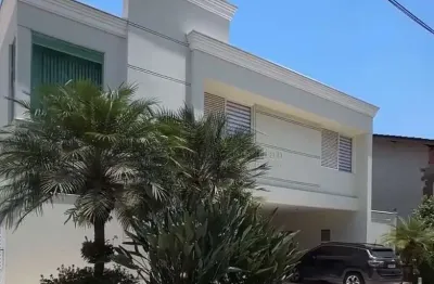 Casa em condomínio fechado com 4 quartos para alugar na Alameda Chile, Alphaville, Barueri